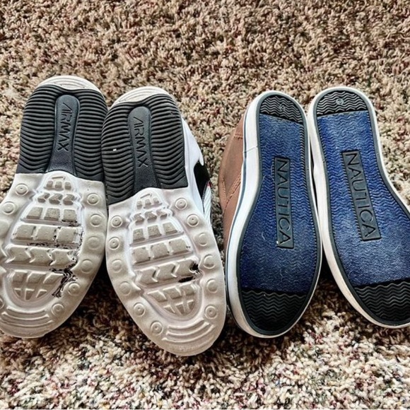 Boys shoes-Nikes size 3Y and Nauticas are size 2 - Picture 5 of 6